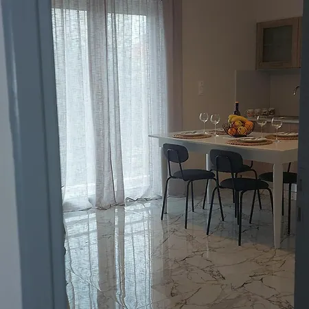 Claudia's Διαμέρισμα